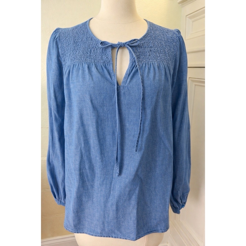 J. Crew‎ Women's Chambray Cotton Peasant Blouse w Tie Neck & Smocked Detail M